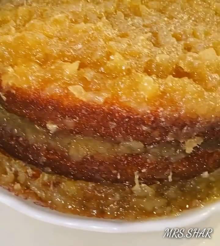 Southern 🍍Pineapple Jelly Cake.