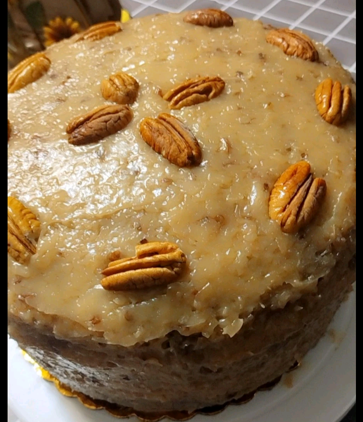 Award winning " German Chocolate Cake 🎂