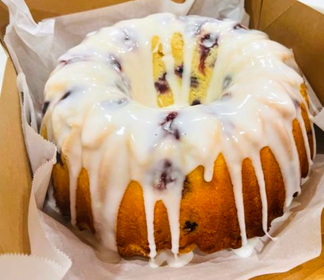 Delicious " Lemon 🍋 Blueberry 🫐 Cake