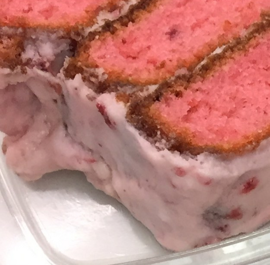 Strawberry dream cream 🍓🍓 3 layer Cake